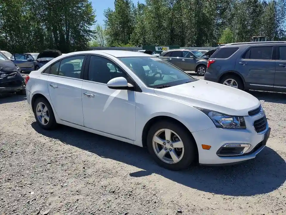 1G1PC5SB4F7276417 2015 CHEVROLET CRUZE-3