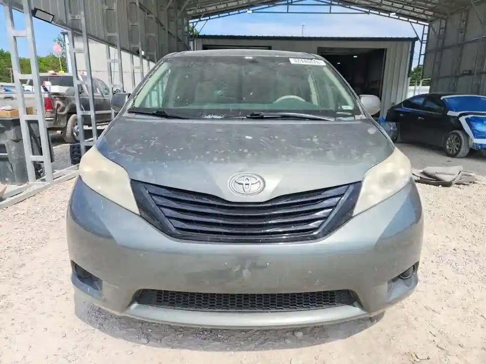 5TDKK3DC6ES476766 2014 TOYOTA SIENNA-4