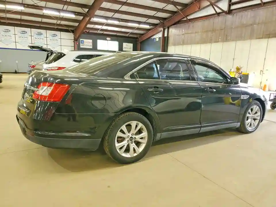 1FAHP2HW9BG127526 2011 FORD TAURUS-2