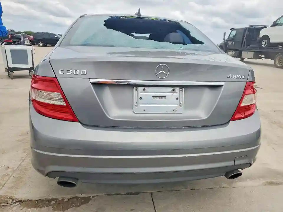WDDGF8BB6BR170250 2011 MERCEDES-BENZ C-CLASS-5