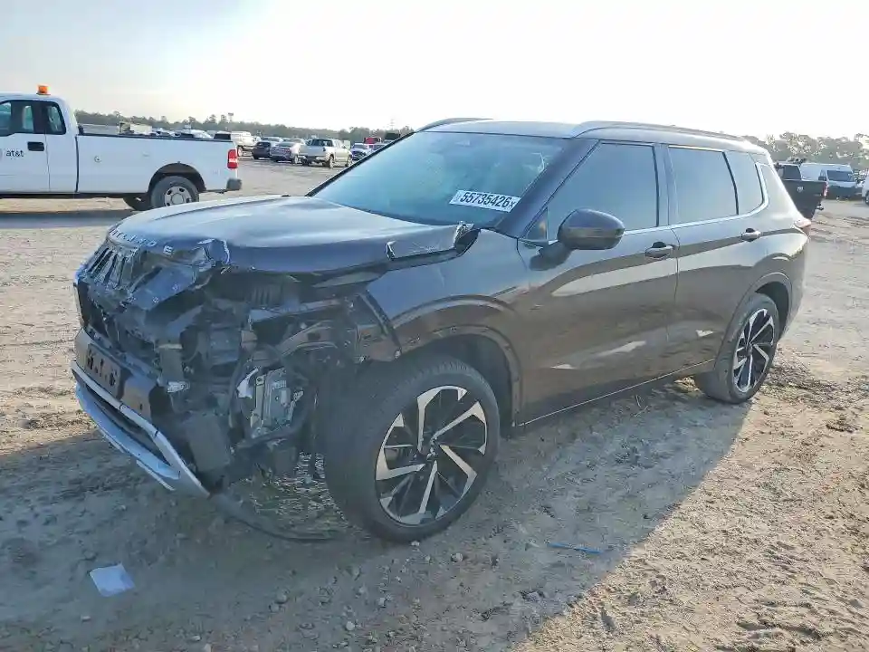 JA4J3VA8XNZ039088 2022 MITSUBISHI OUTLANDER-0