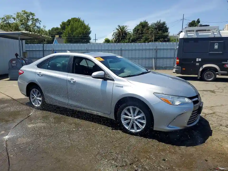 4T1BD1FK9HU221155 2017 TOYOTA CAMRY SOLA-3