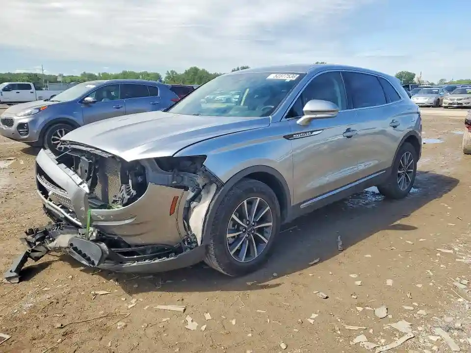 2LMPJ8J92MBL11585 2021 LINCOLN NAUTILUS-0