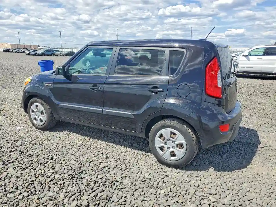 KNDJT2A59D7494017 2013 KIA SOUL BASE-1