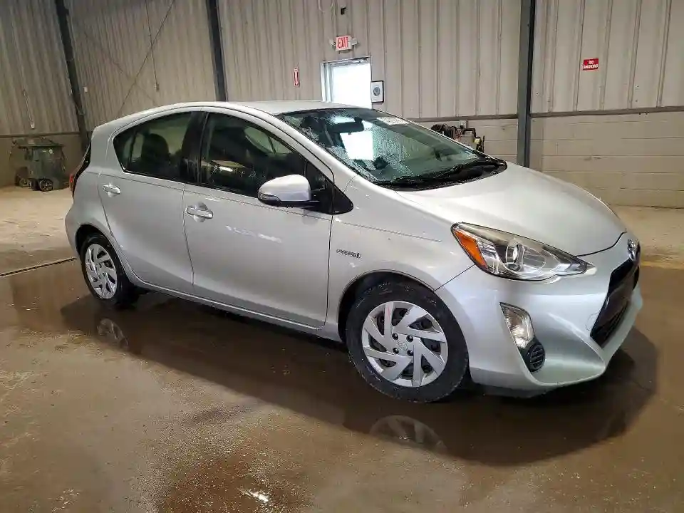 JTDKDTB39F1112675 2015 TOYOTA PRIUS C TH-3