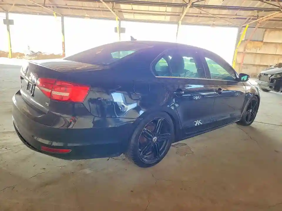3VWD17AJ6FM315368 2015 VOLKSWAGEN JETTA-2