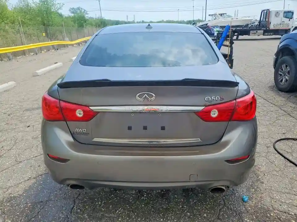 JN1BV7AR9FM390035 2015 INFINITI Q50-5