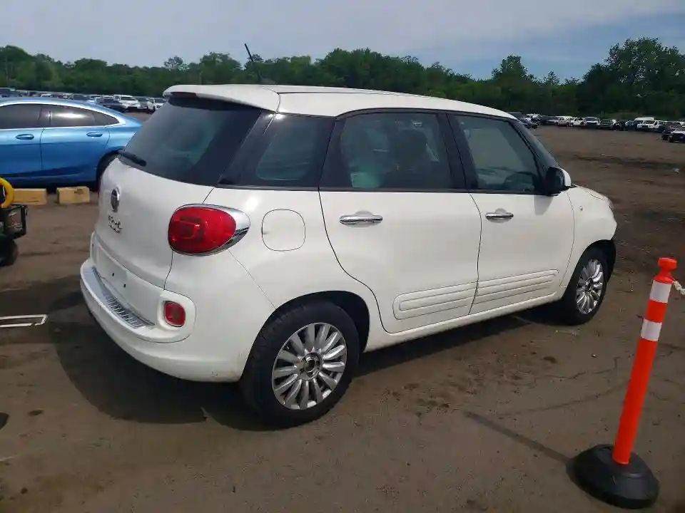 ZFBCFABH3EZ028546 2014 FIAT 500-2