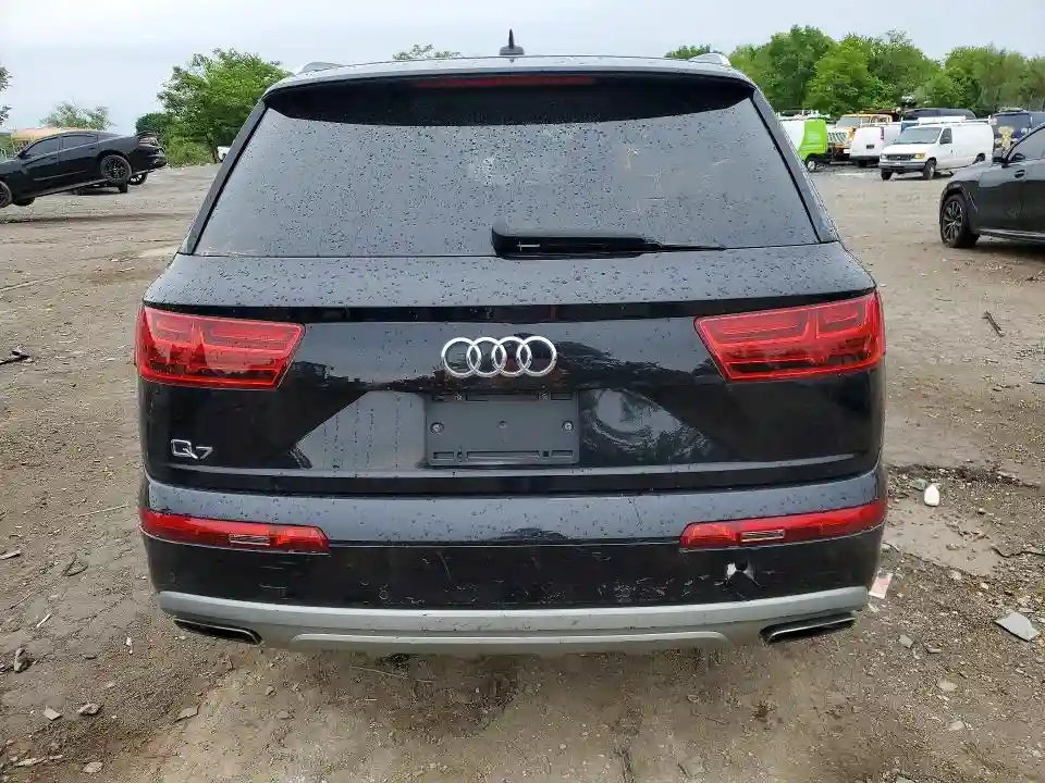 WA1LHAF75KD016992 2019 AUDI Q7-5