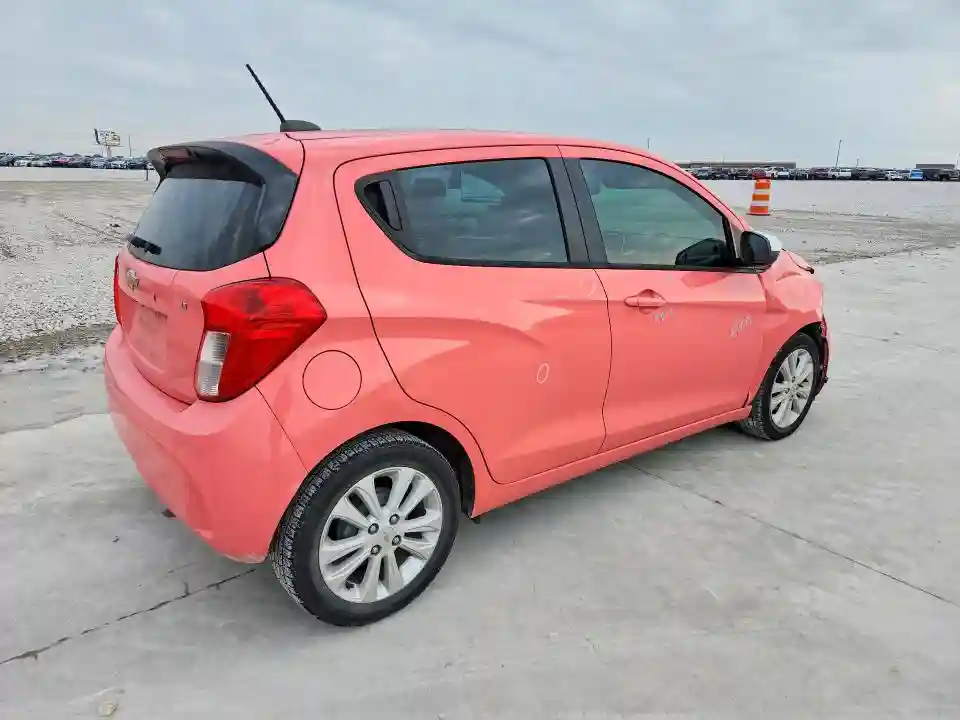 KL8CD6SA7JC468469 2018 CHEVROLET SPARK-2