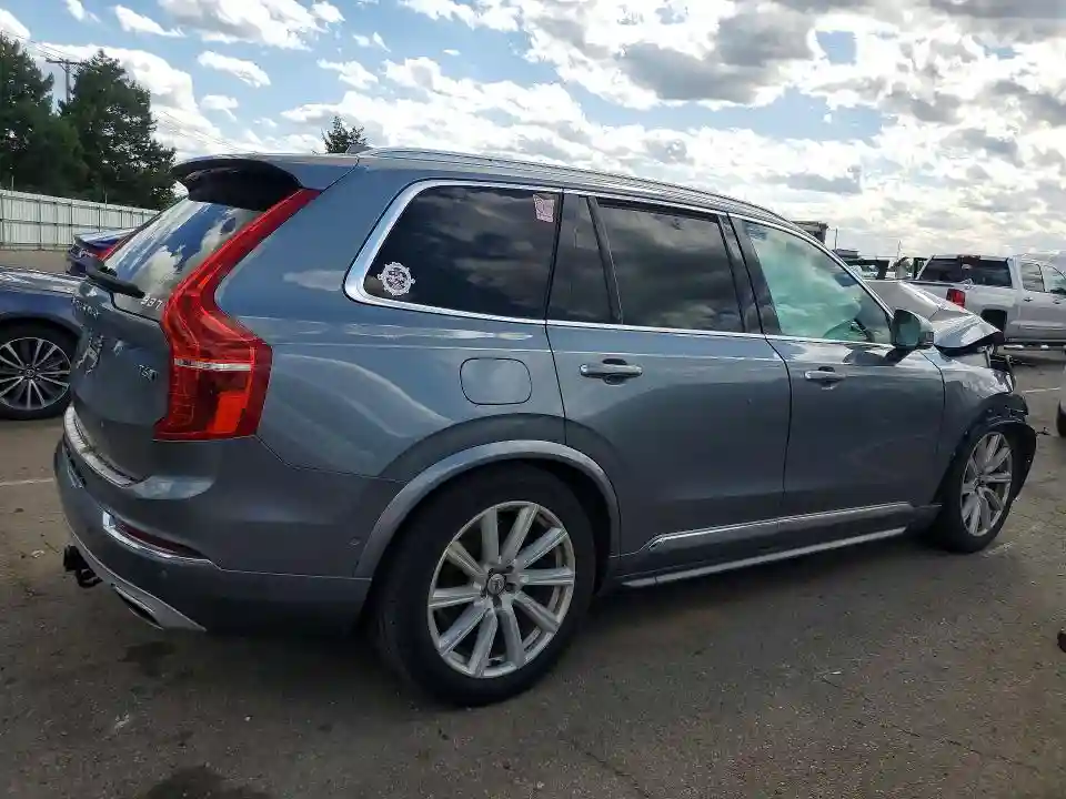 YV4A22PL4G1052663 2016 VOLVO XC90-2