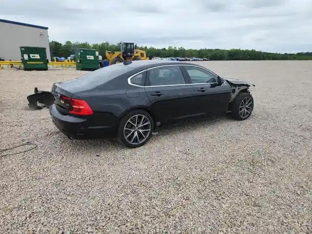 LVY982AK1JP018469 2018 VOLVO S90-2