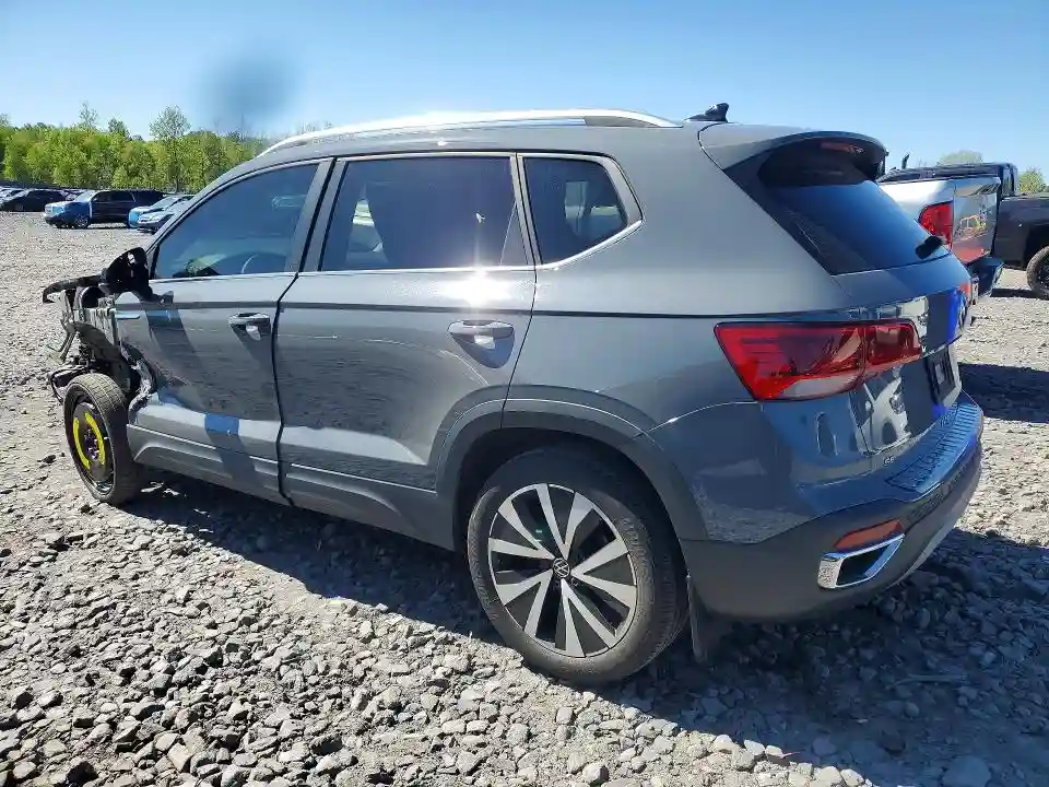 3VVNX7B24PM314753 2023 VOLKSWAGEN TAOS SE-1