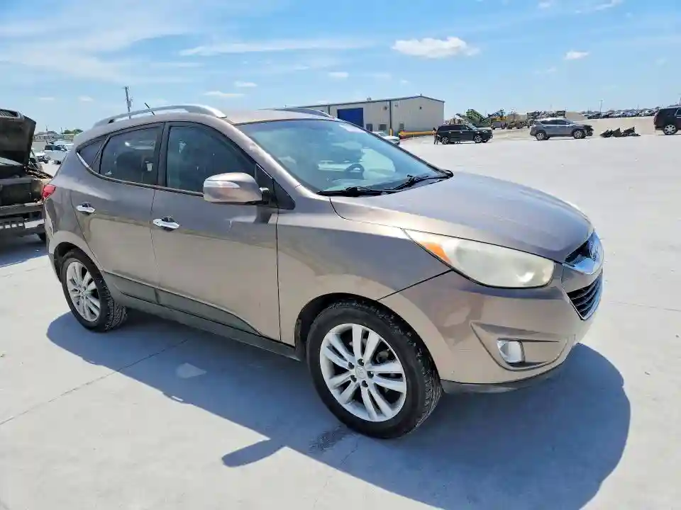 KM8JU3AC9DU701178 2013 HYUNDAI TUCSON-3