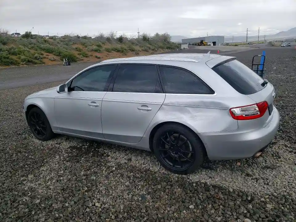 WAUWFAFL9BA044024 2011 AUDI A4-1
