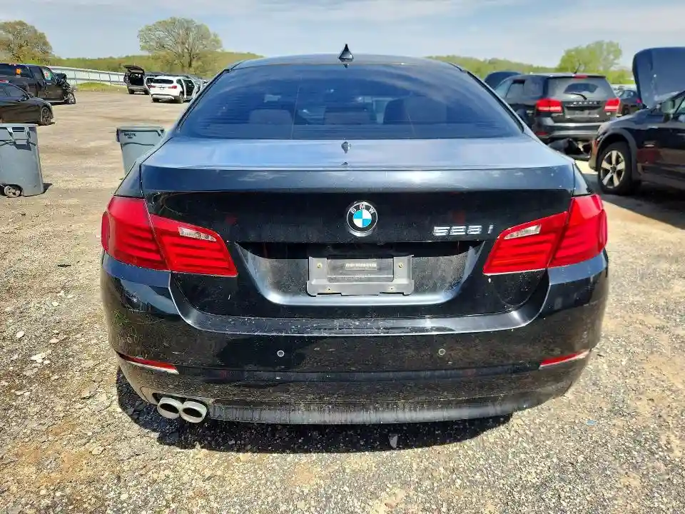 WBAFR1C53BC740377 2011 BMW 5 SERIES-5