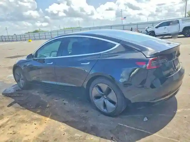 5YJ3E1EA5KF297535 2019 TESLA MODEL 3-1