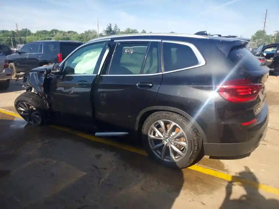 5UXTR9C5XKLD92924 2019 BMW X3-1