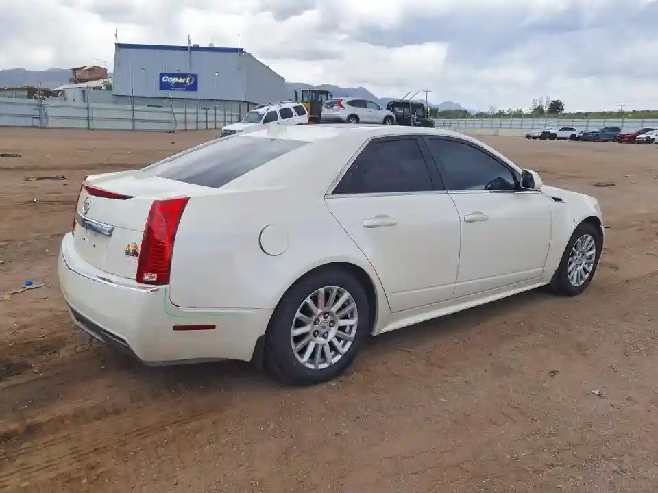 1G6DG5EY2B0132661 2011 CADILLAC CTS-2