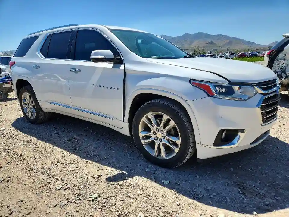 1GNEVJKW7KJ260723 2019 CHEVROLET TRAVERSE-3