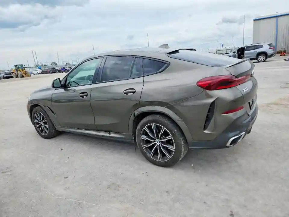 5UXCY4C07M9D83172 2021 BMW X6-1