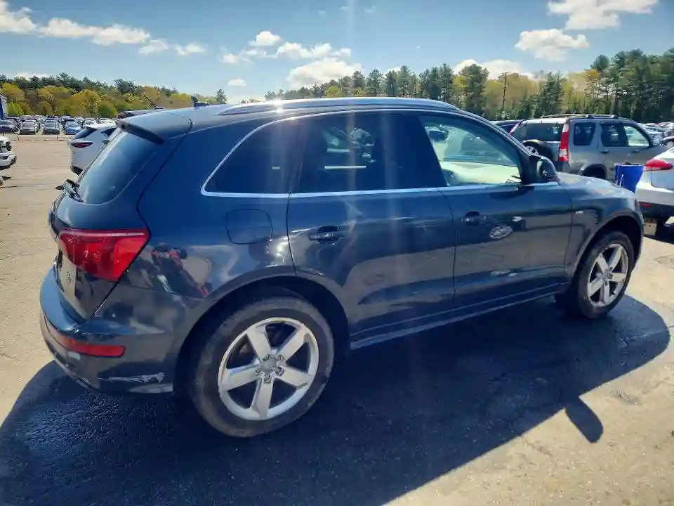 WA1DKAFP5BA096401 2011 AUDI Q5-2
