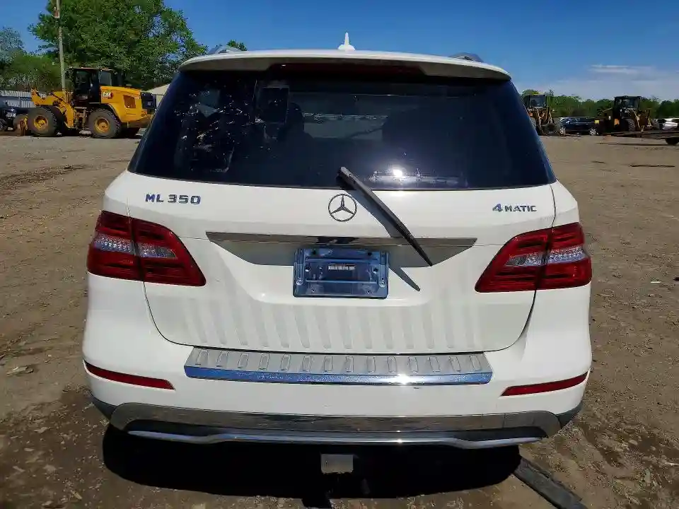 4JGDA5HB7CA027689 2012 MERCEDES-BENZ M-CLASS-5