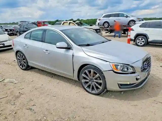 YV140MFK0F2335834 2015 VOLVO S60-3