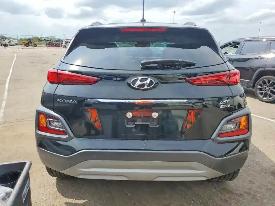 KM8K5CA57JU112676 2018 HYUNDAI KONA-5
