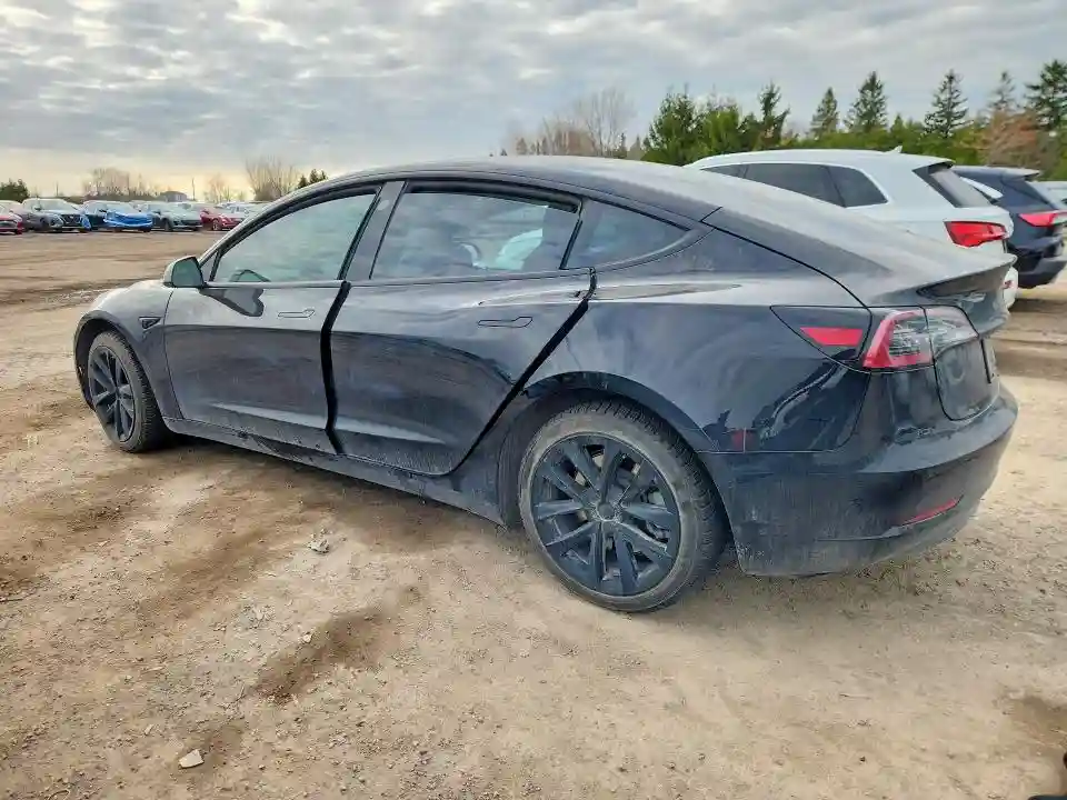 5YJ3E1EB6NF345654 2022 TESLA MODEL 3-1