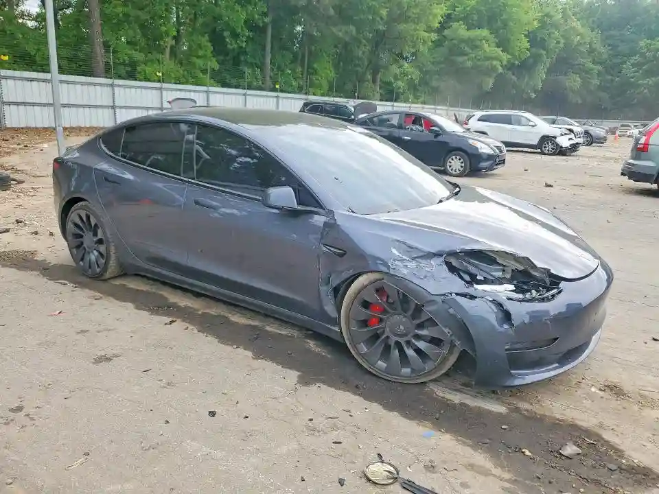 5YJ3E1EC4PF634415 2023 TESLA MODEL 3-3
