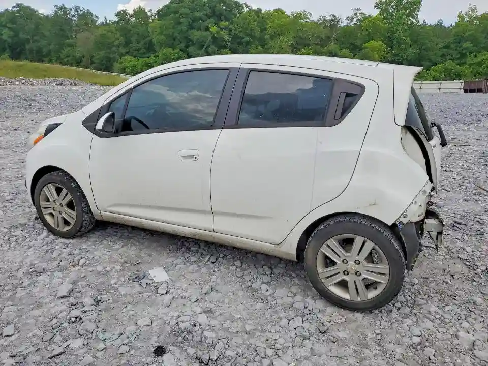 KL8CD6S96FC725117 2015 CHEVROLET SPARK-1