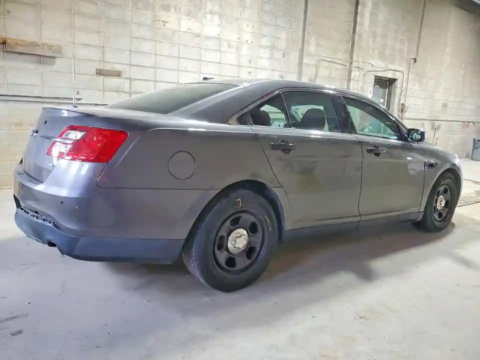 1FAHP2M88DG158115 2013 FORD TAURUS-2