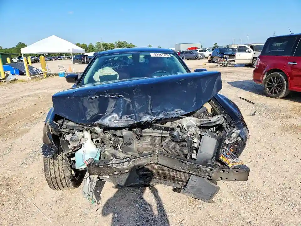 2C3CCAAG9MH563124 2021 CHRYSLER 300-4