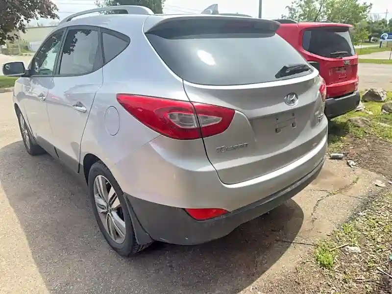 KM8JUCAG3FU084155 2015 HYUNDAI TUCSON-2