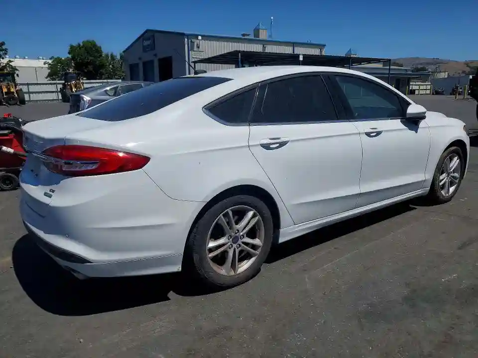 3FA6P0HDXJR205250 2018 FORD FUSION-2