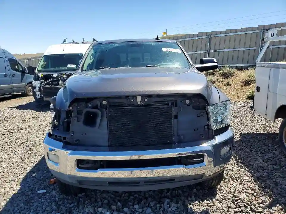 3C6UR5ML7HG732956 2017 RAM 2500-4