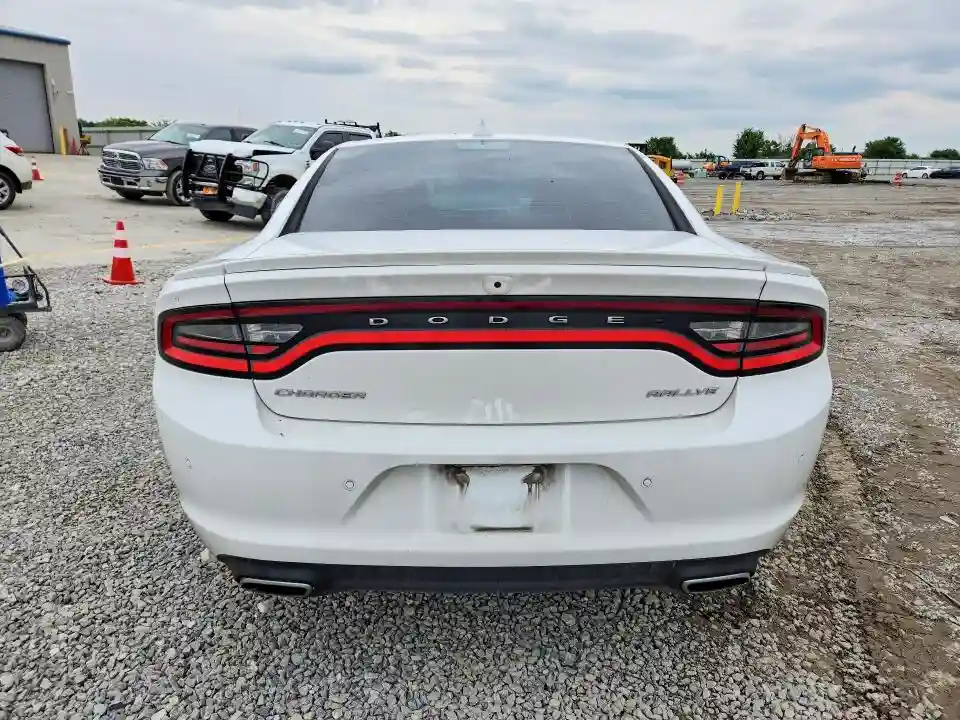 2C3CDXHGXHH556615 2017 DODGE CHARGER-5