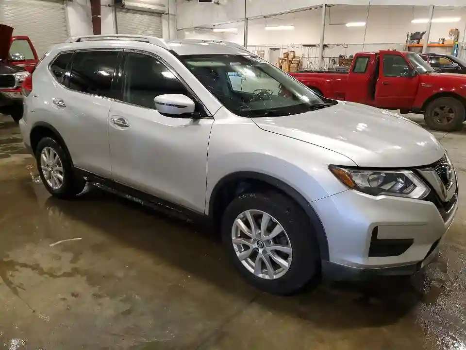 KNMAT2MV0HP563131 2017 NISSAN ROGUE-3
