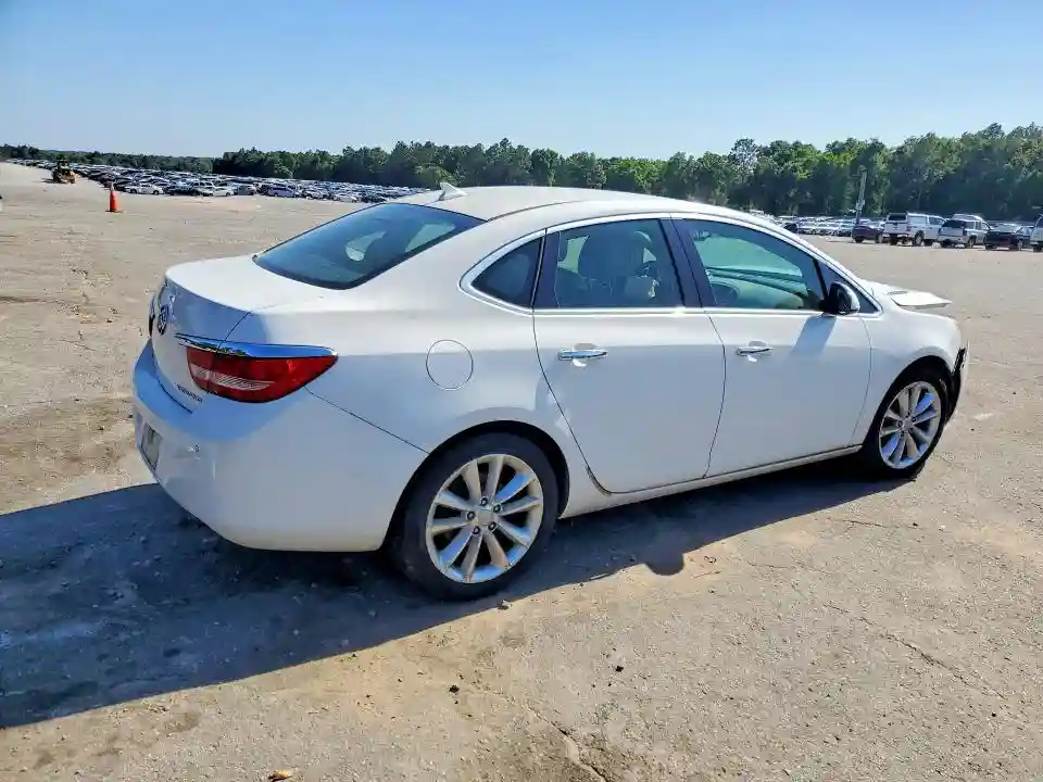 1G4PR5SK2E4201930 2014 BUICK VERANO-2