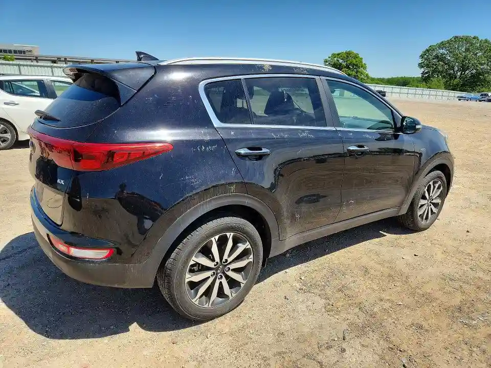 KNDPNCAC8J7355694 2018 KIA SPORTAGE-2