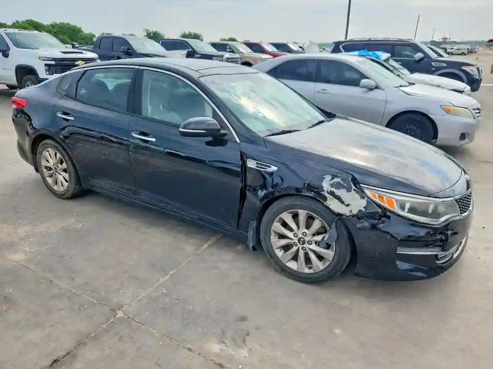 5XXGU4L38GG048340 2016 KIA OPTIMA-3