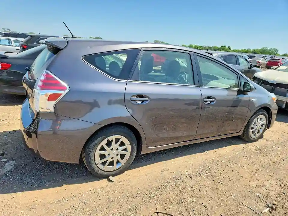 JTDZN3EUXHJ065837 2017 TOYOTA PRIUS V TW-2