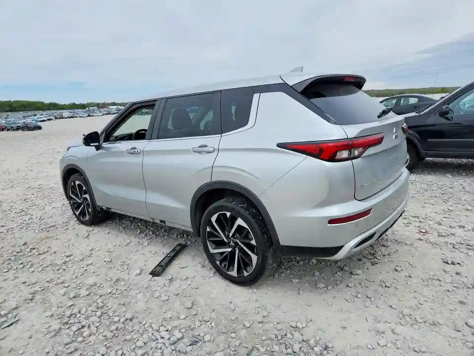 JA4J3UA8XNZ010359 2022 MITSUBISHI OUTLANDER-1