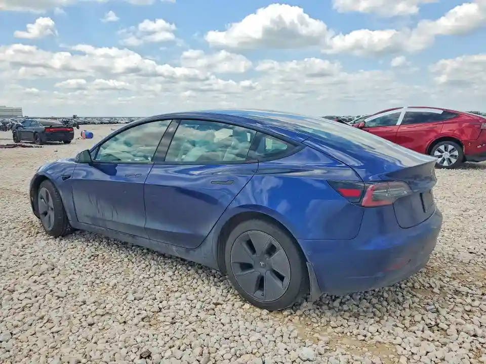 5YJ3E1EB8MF961001 2021 TESLA MODEL 3-1