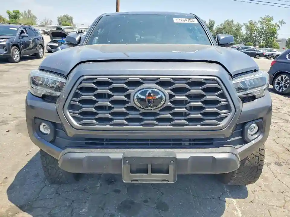 3TMCZ5AN5PM565992 2023 TOYOTA TACOMA-4