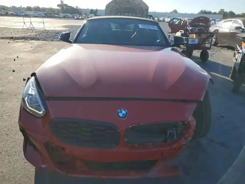 WBAHF9C01SWY46538 2025 BMW Z4-4