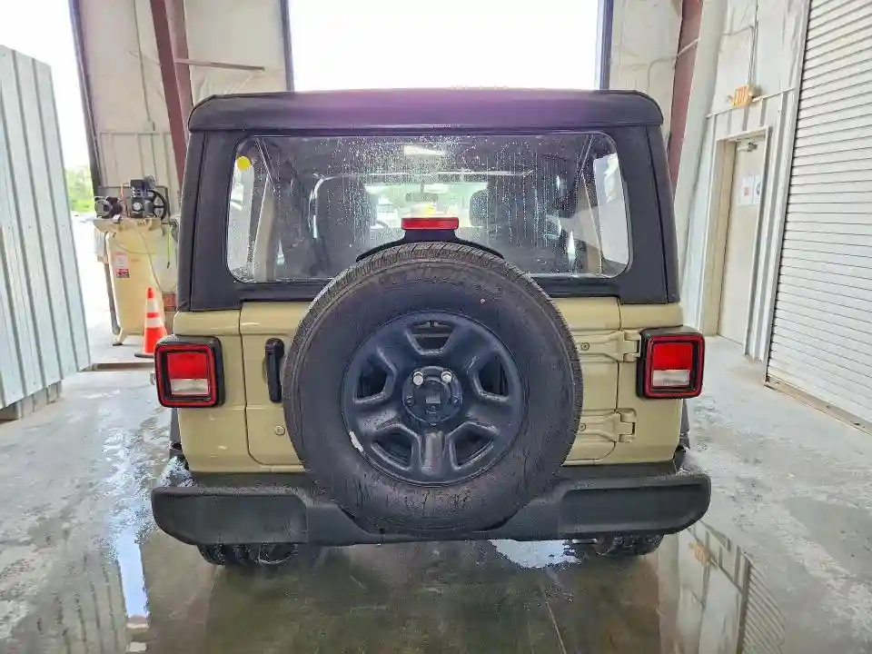 1C4HJXDG8NW227103 2022 JEEP WRANGLER-5