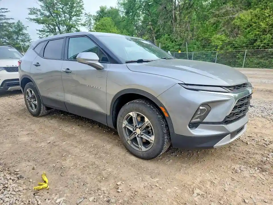 3GNKBCR49PS158146 2023 CHEVROLET BLAZER-3