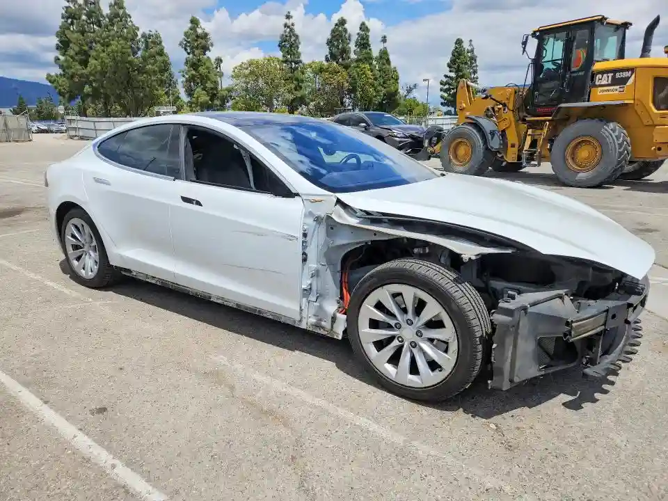 5YJSA1E23GF155286 2016 TESLA MODEL S-3